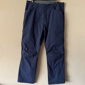 Eddie Bauer Tech Pants Mens 36x30 Navy Blue Pocket Hiking Outdoor Camping
